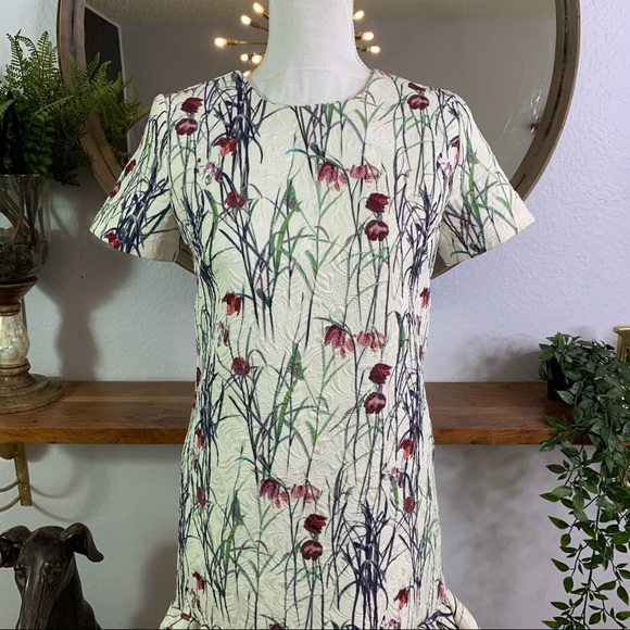 Anthropologie Sam & Lavi Floral Ruffle Hem Mini XS - Picture 8 of 9